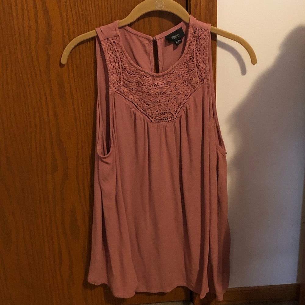 Target Brand Mossimo Lace Neck Tank XXL